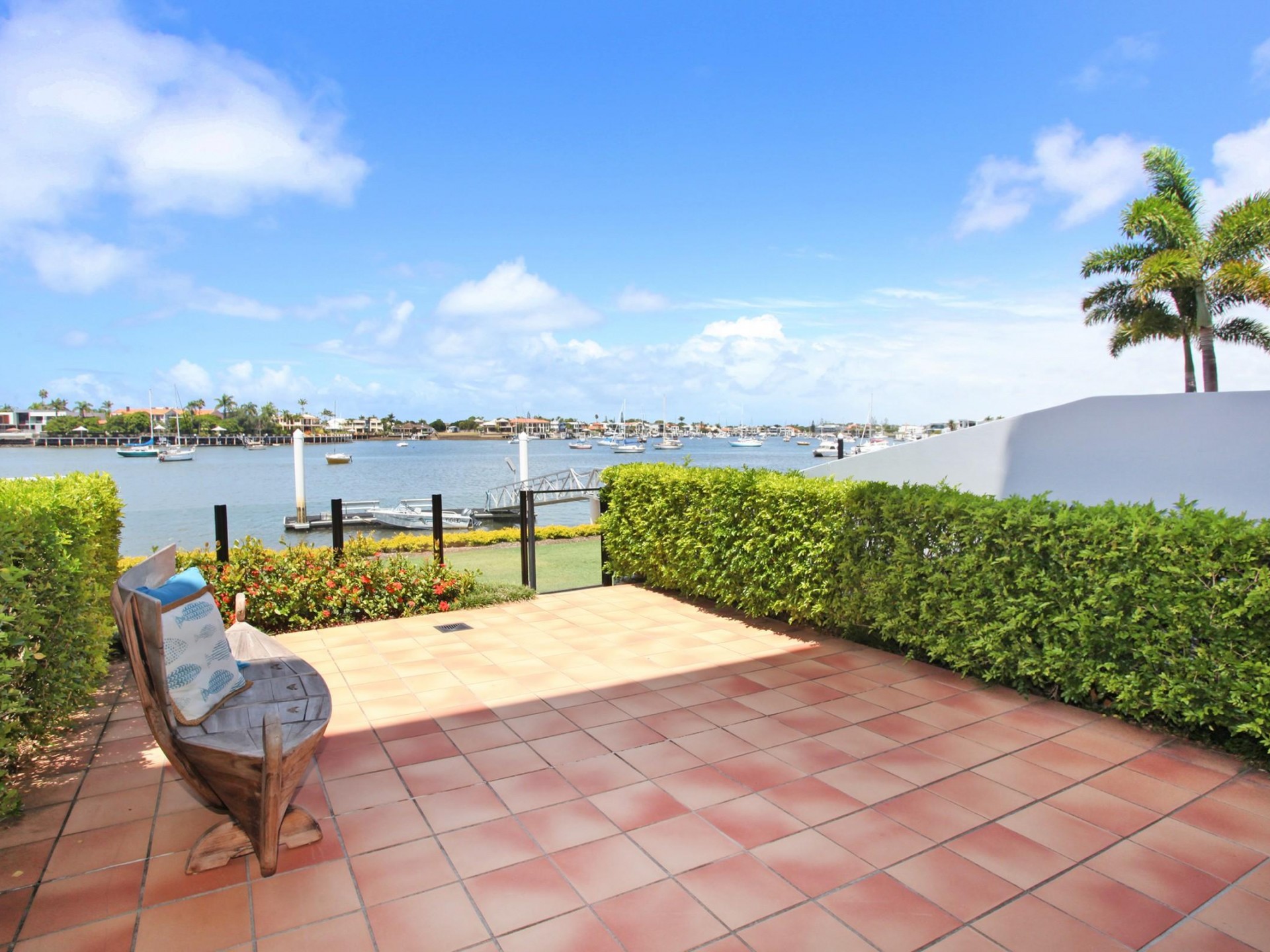 ABSOLUTE Riverfront Mooloolaba