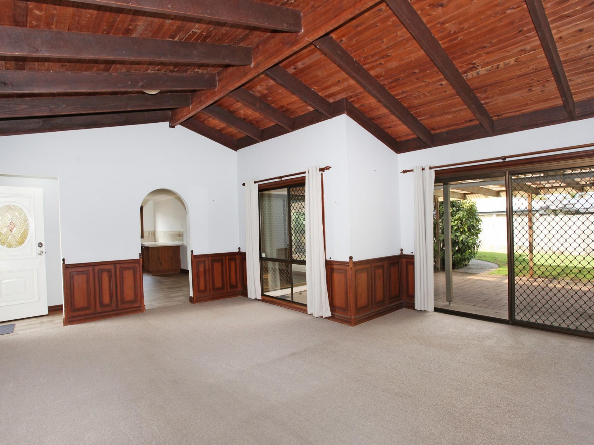 MINYAMA - UNBEATABLE LOCATION
