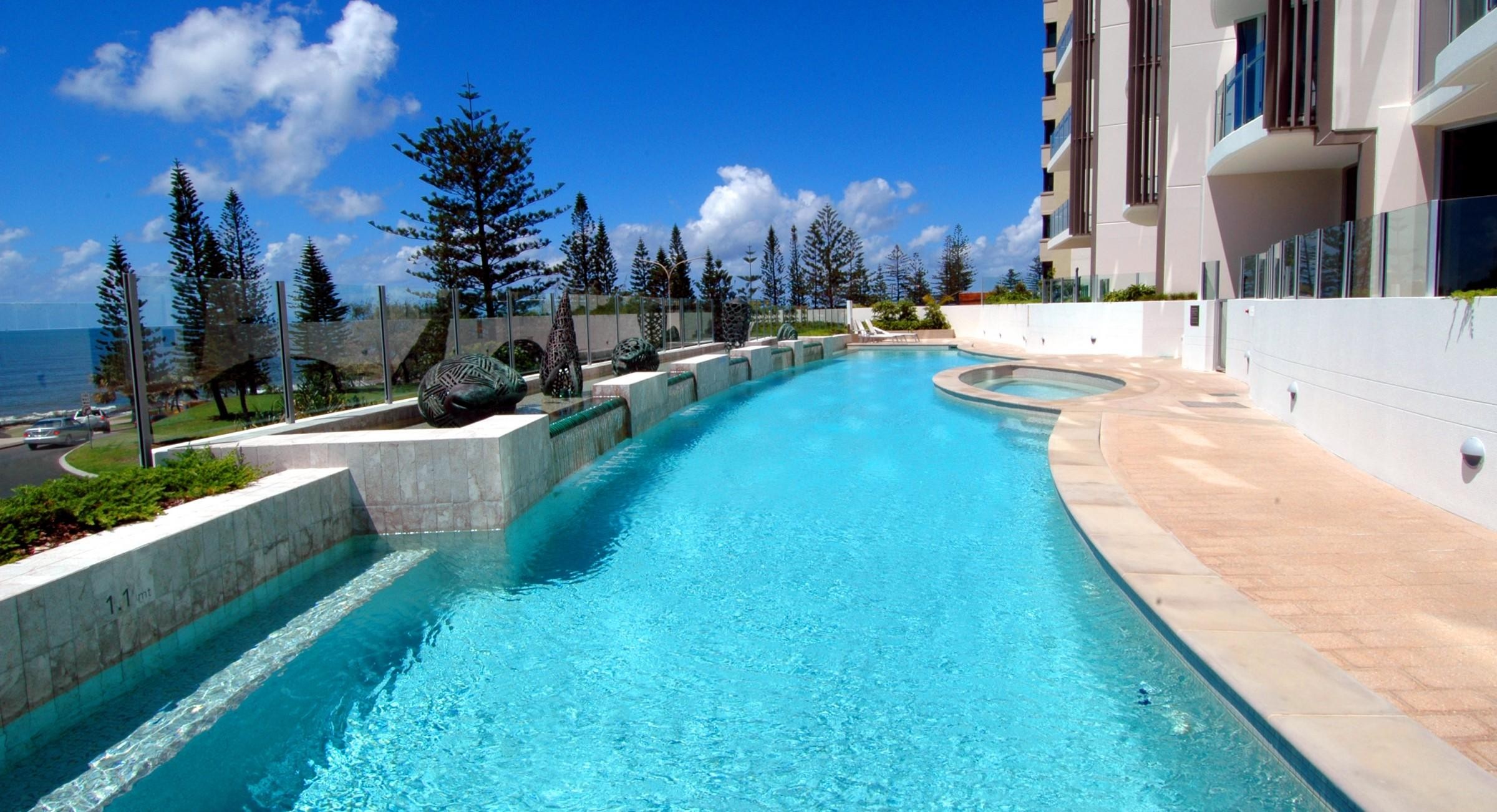 OCEANS 5 STAR LUXURY LIFESTYLE