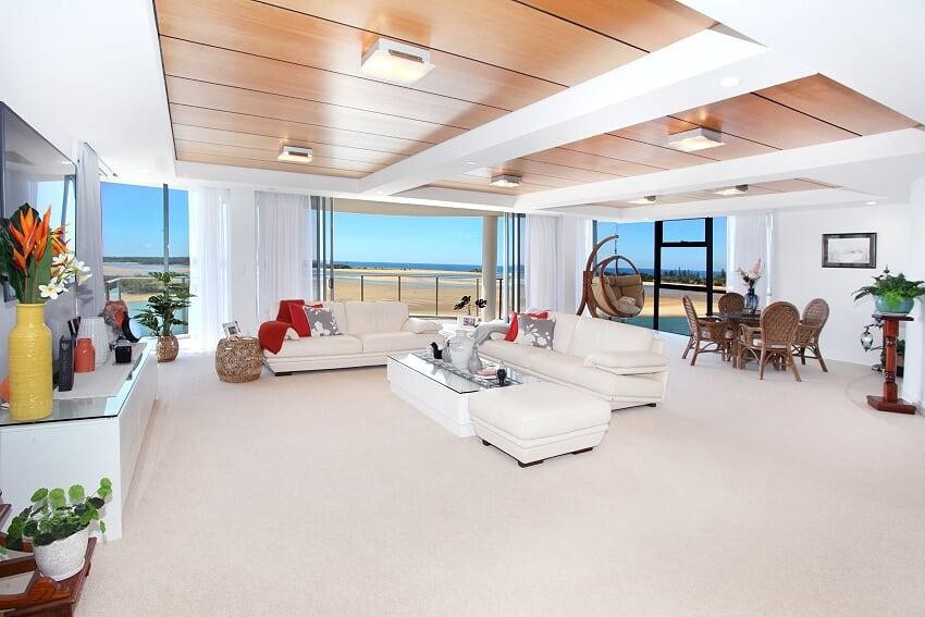 'PLATINUM'... PURE LUXURY!!